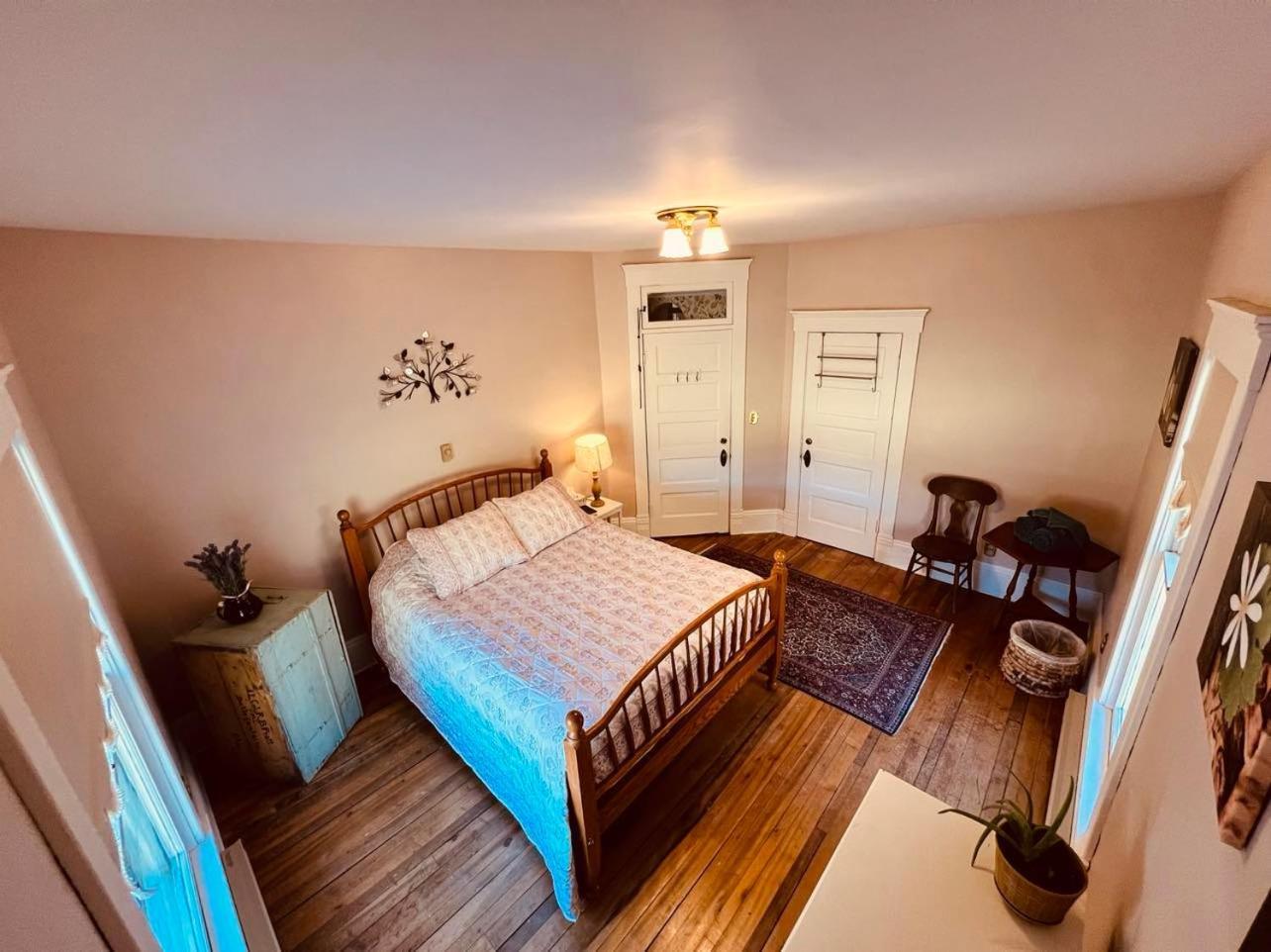 Laurel River Club Bed & Breakfast Or Lrcbnb Dryfork Eksteriør billede